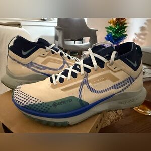 NIKE REACT PEGASUS TRAIL 4 GTX